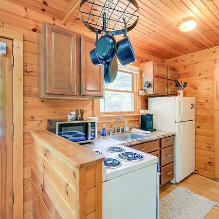 Quaint Blue Ridge Cabin Rental With On-Site Stream! Sparta Ngoại thất bức ảnh